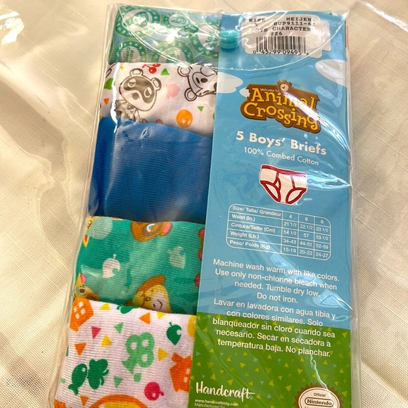 BOY’S BRIEFS size 4 - Picture 2 of 4